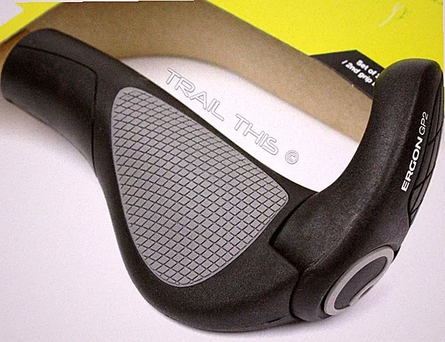 Ergon GP2-L Large Handlebar Bike Grips MTB Racing 2-Finger Bar Ends Black / Gray