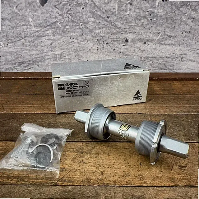 Vintage Suntour XC Pro Bottom Bracket 68mm BSA 125mm WTB Grease Guard Bolts Caps