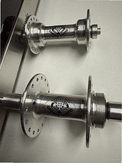 Wilderness Trail Bikes Vintage Grease Guard High Flange Hubs Vintage MTB
